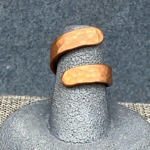 Hammered Copper Band Ring Size 6 Open Spiral Swirl Retro BoHo Artisan Handmade